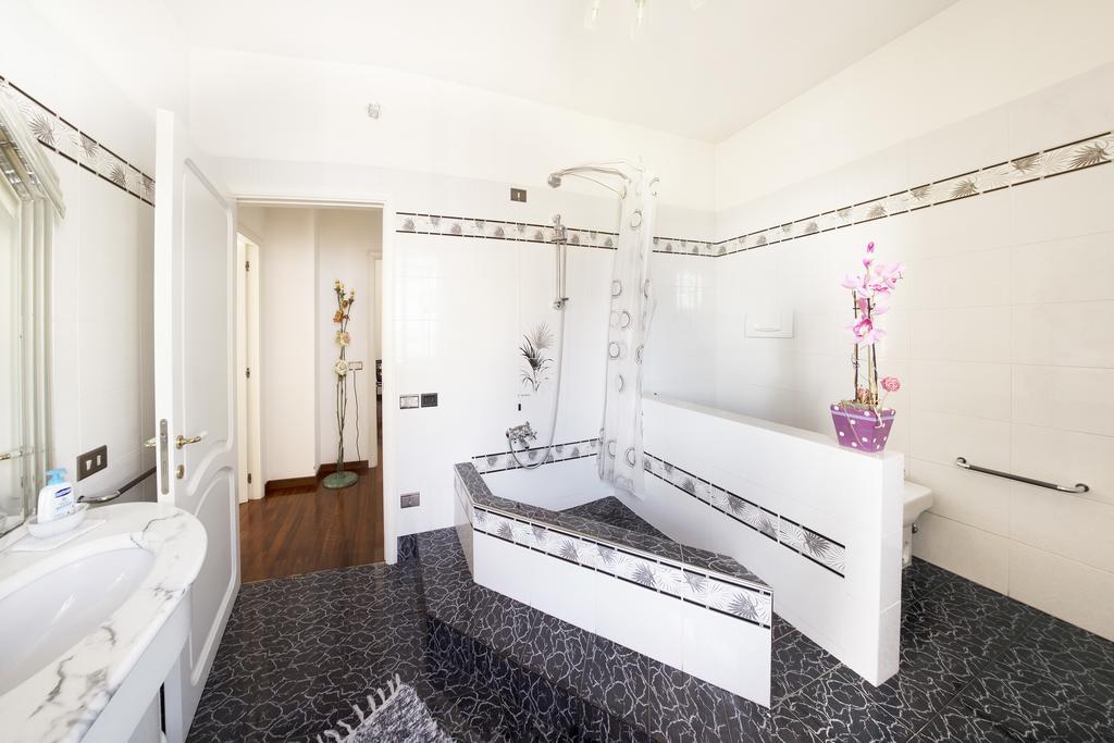 Dimora Rinaldi Apartment Empoli Exterior foto